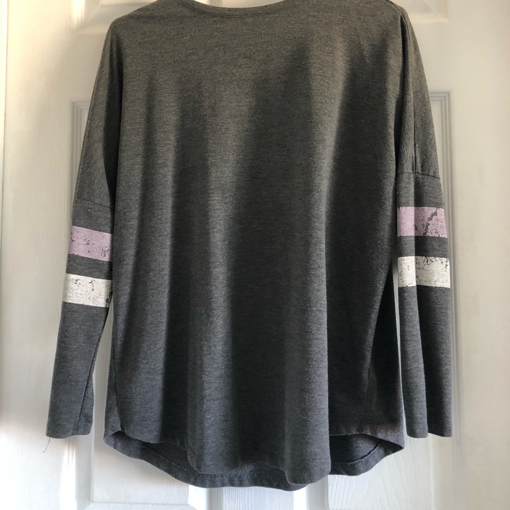 Long sleeve tshirt